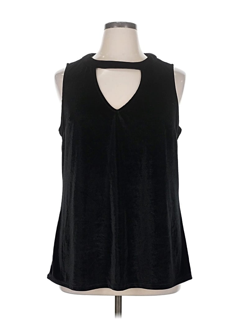 Pre-owned Torrid Sweater Vest In Black