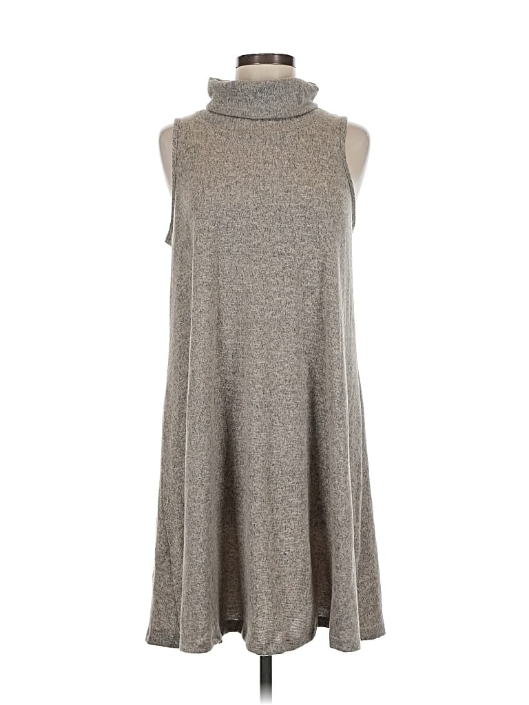 Pre-owned Bobeau Casual Dress In Gray