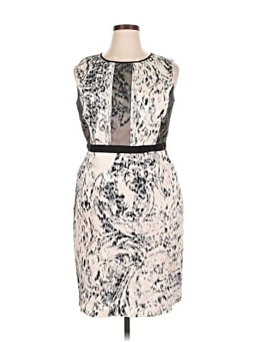 Elie Tahari Cocktail Dress (view 1)