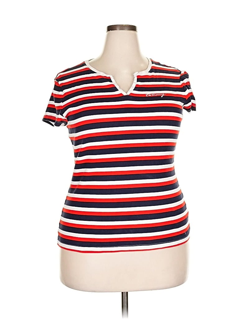 Pre-owned Tommy Hilfiger Short Sleeve T-shirt In Red