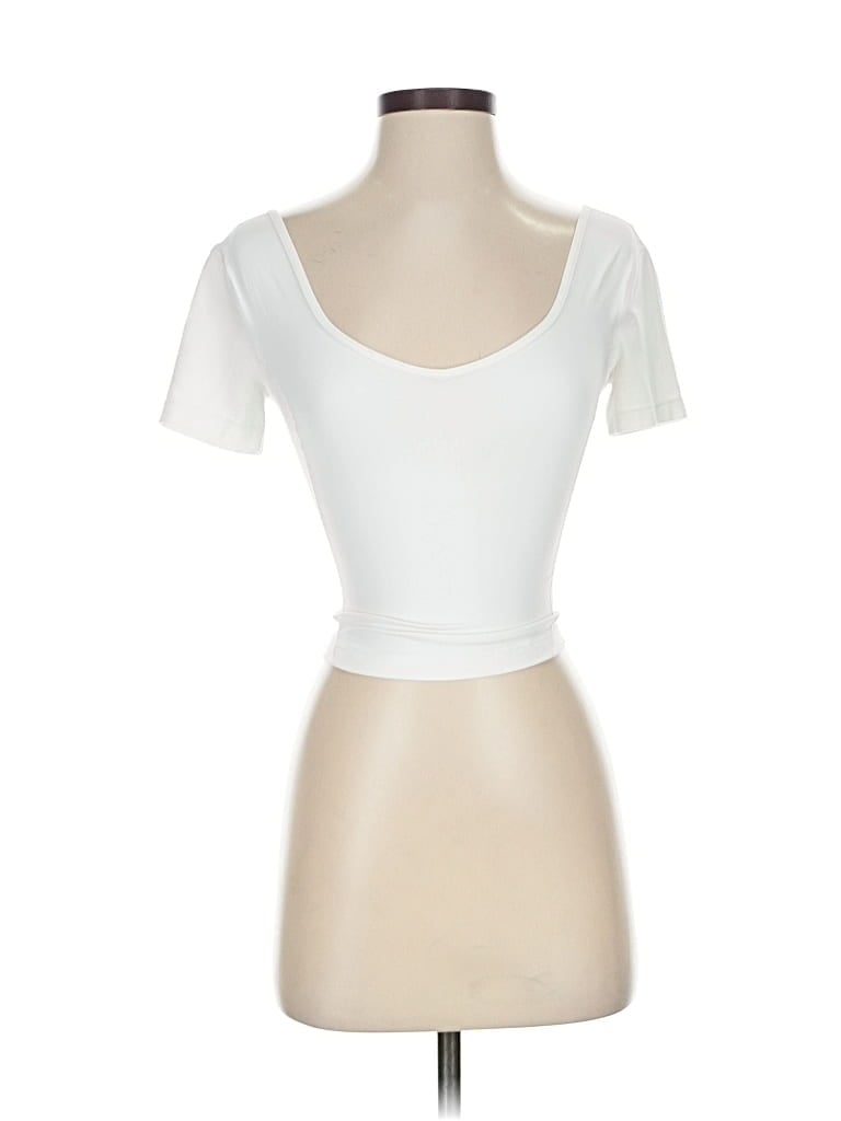 Pre-owned Lululemon Athletica Short Sleeve Top White Sweetheart Neckline Tops