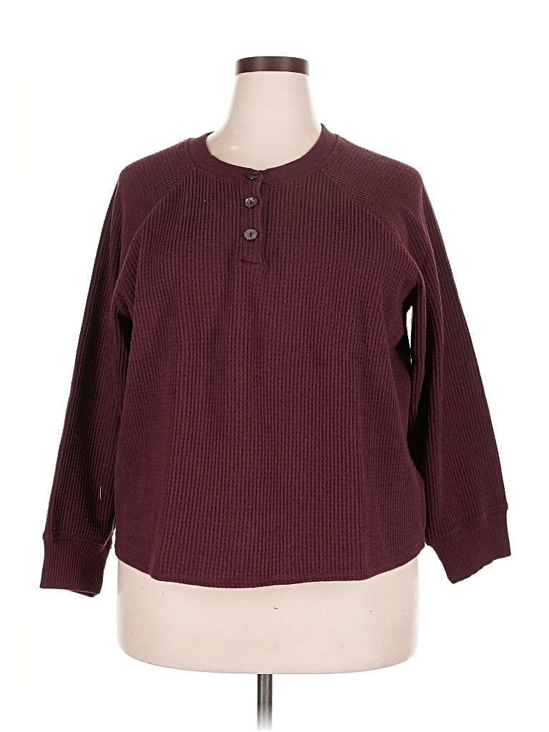 Pre-owned Old Navy Pullover Sweater In Burgundy