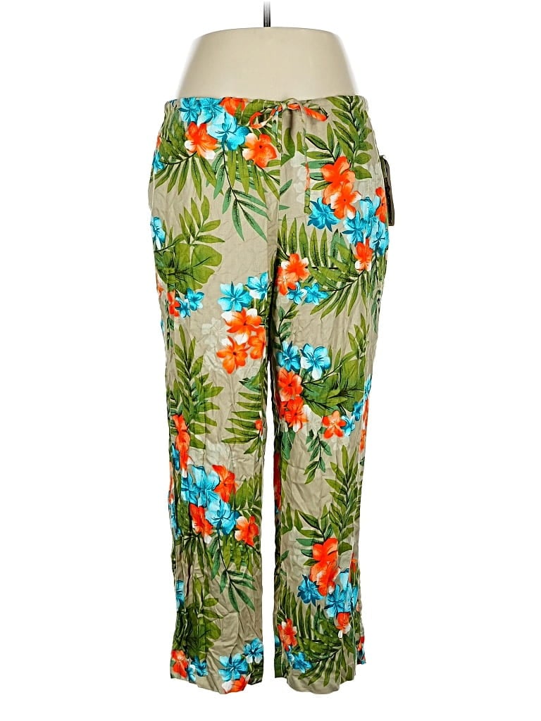 Pre-owned White Stag Casual Pants In Green