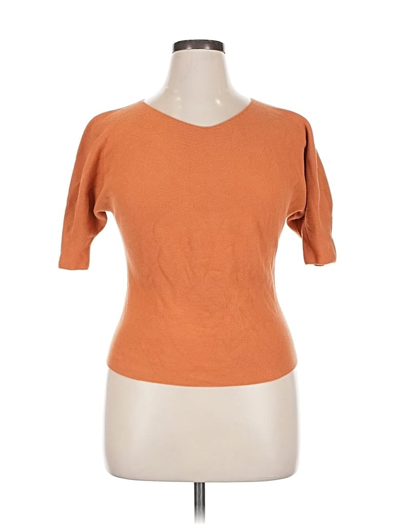 Pre-owned Uniqlo Short Sleeve T-shirt In Orange