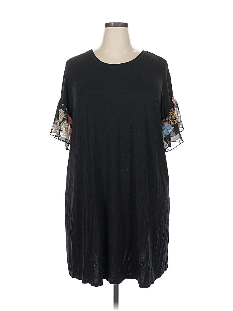 Pre-owned Kim & Cami Casual Dress In Black