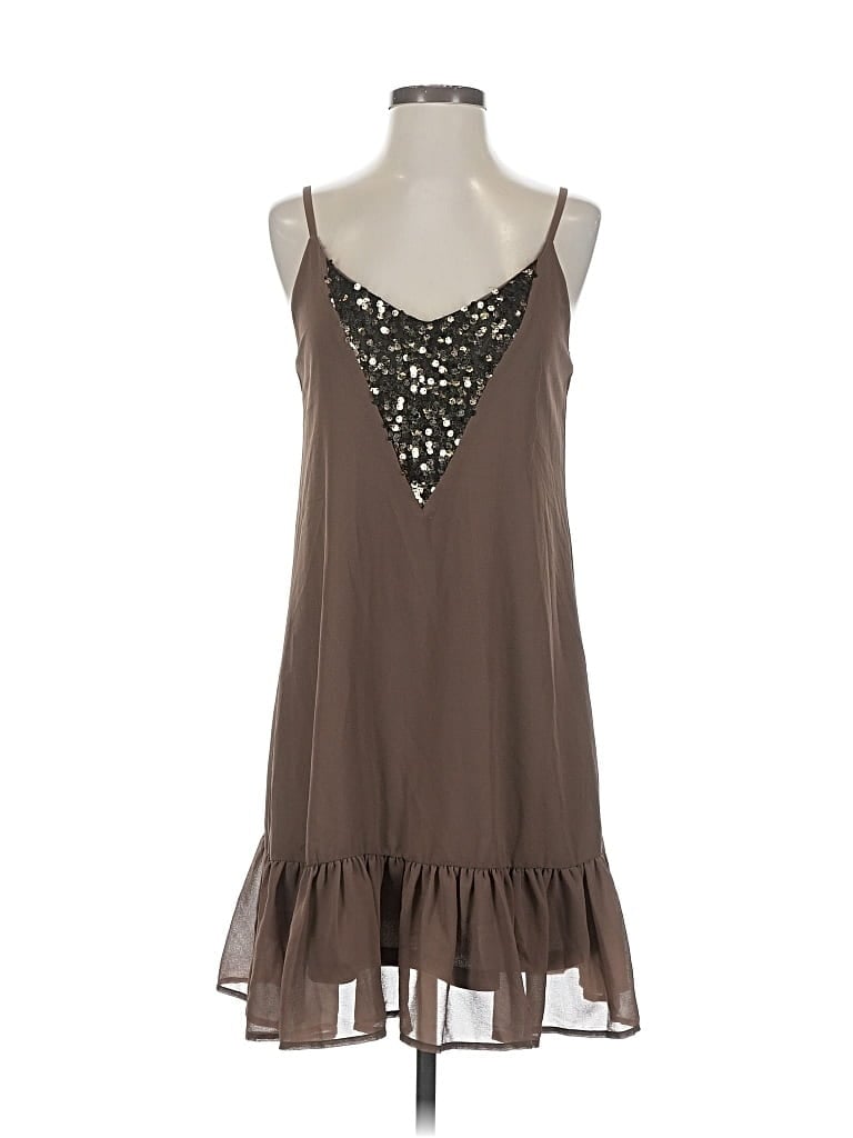 Pre-owned Entro Casual Dress In Brown