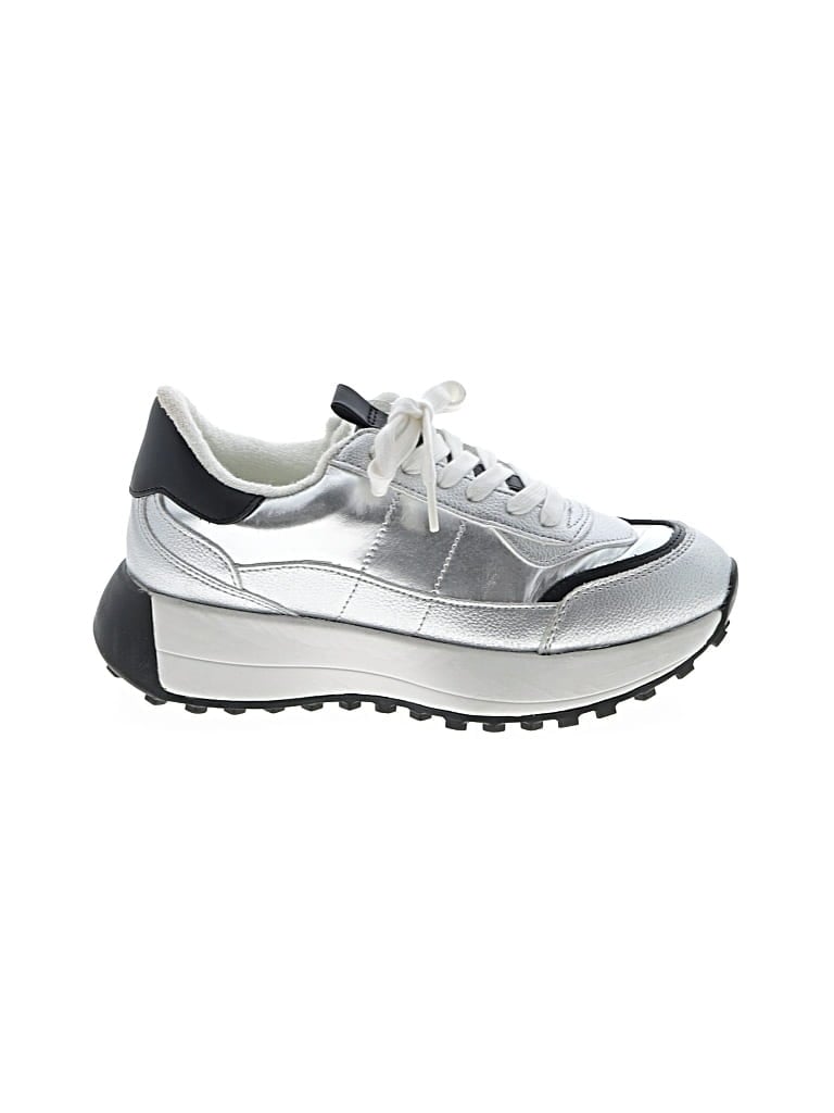 Pre-owned No Boundaries Sneakers In Silver