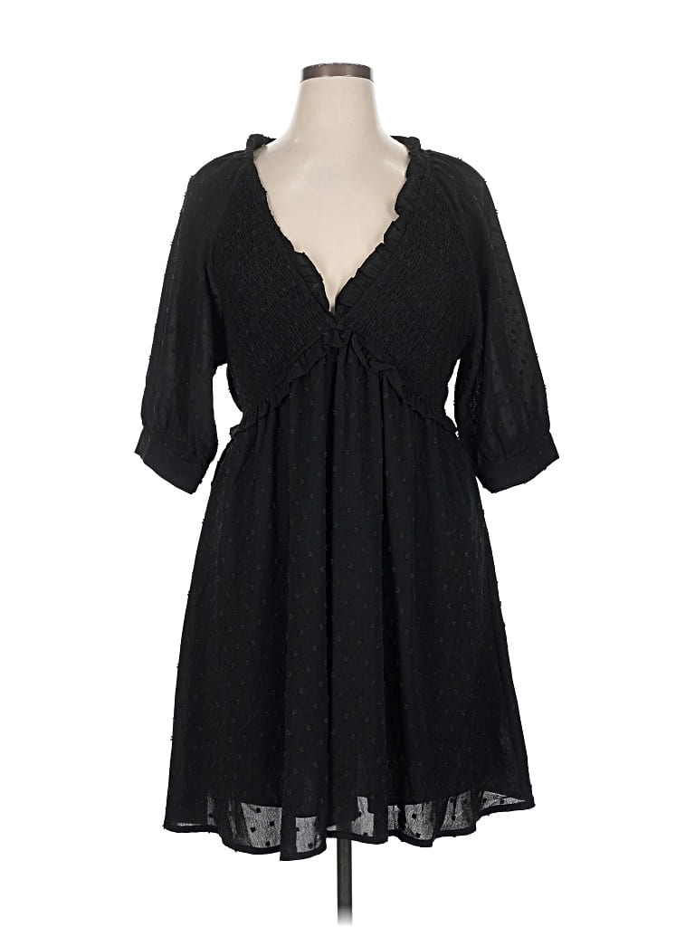 Pre-owned Arula Casual Dress In Black