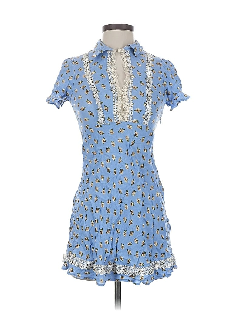 Pre-owned Kimchi Blue Casual Dress In Blue