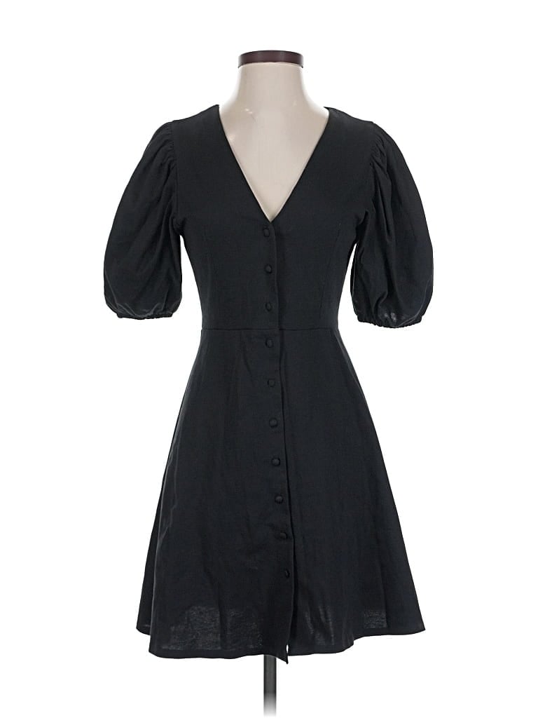 Pre-owned H&m Casual Dress In Black