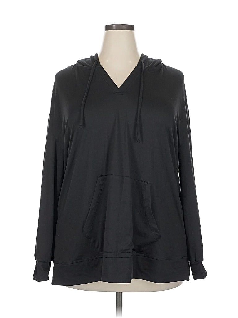 Pre-owned Livi Long Sleeve T-shirt In Black