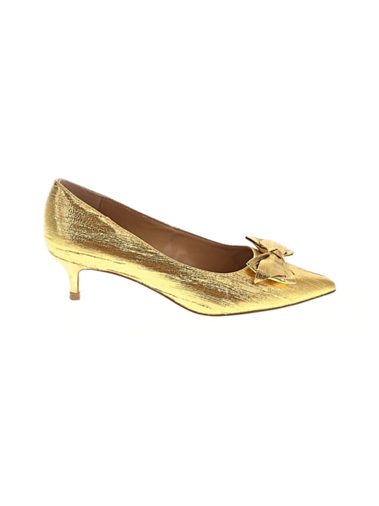 Pre-owned Talbots Heels In Gold