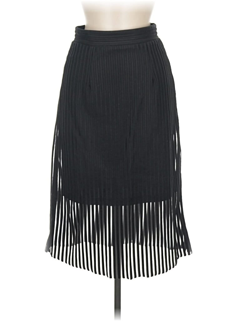 Pre-owned H&m Casual Skirt In Black