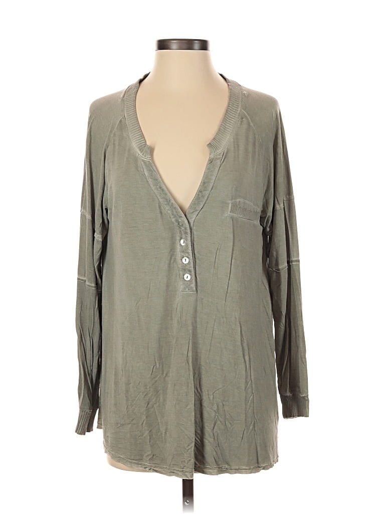 Pre-owned Vici Long Sleeve Blouse In Gray