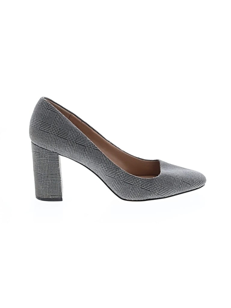 Pre-owned Banana Republic Heels In Gray