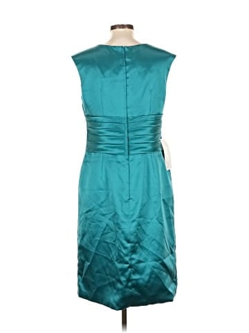 Jasmine Cocktail Dress (view 2)