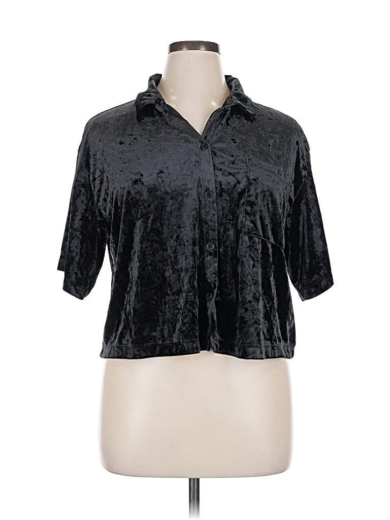 Pre-owned Stars Above Short Sleeve Blouse In Black