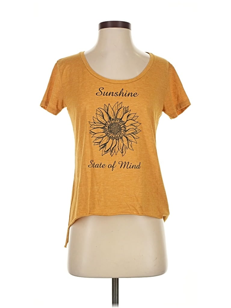 Pre-owned Unbranded Short Sleeve T-shirt In Gold