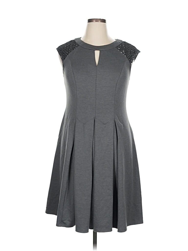 Pre-owned Sl Fashions Casual Dress In Gray