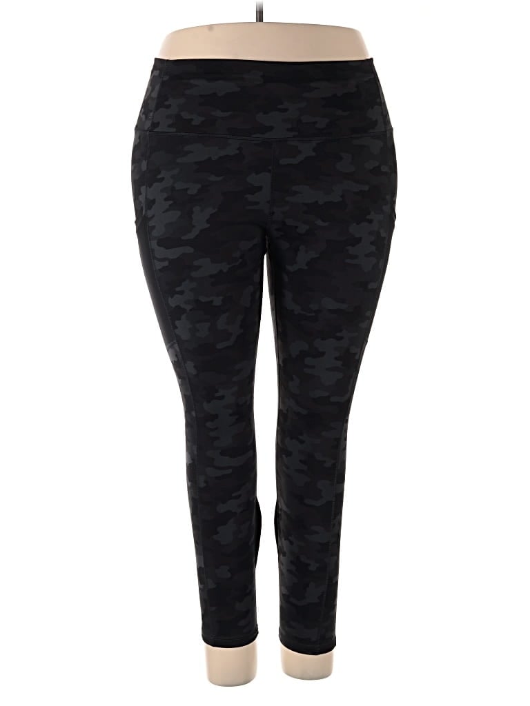 Pre-owned Fabletics Active Pants In Black