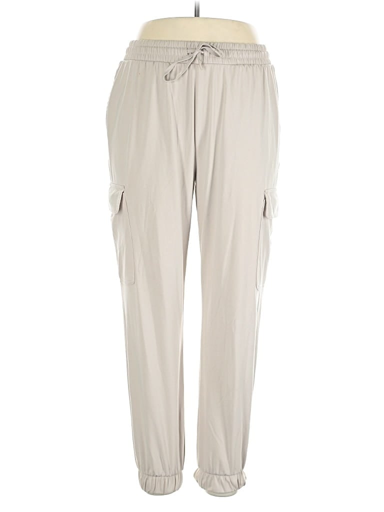 Pre-owned Yogalicious Cargo Pants In Gray