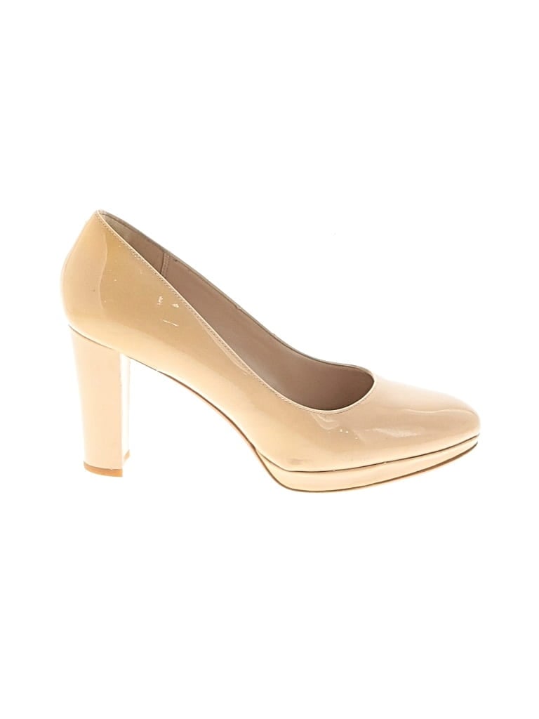 Pre-owned Clarks Heels In Brown