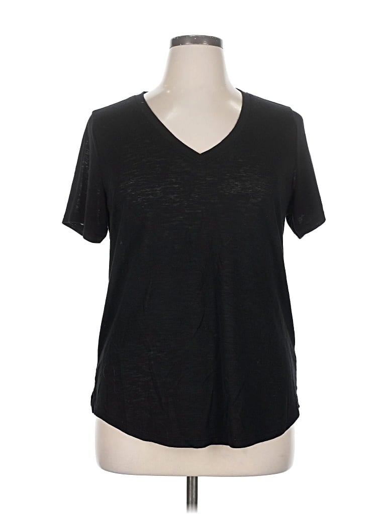 Pre-owned Athleta Short Sleeve T-shirt In Black