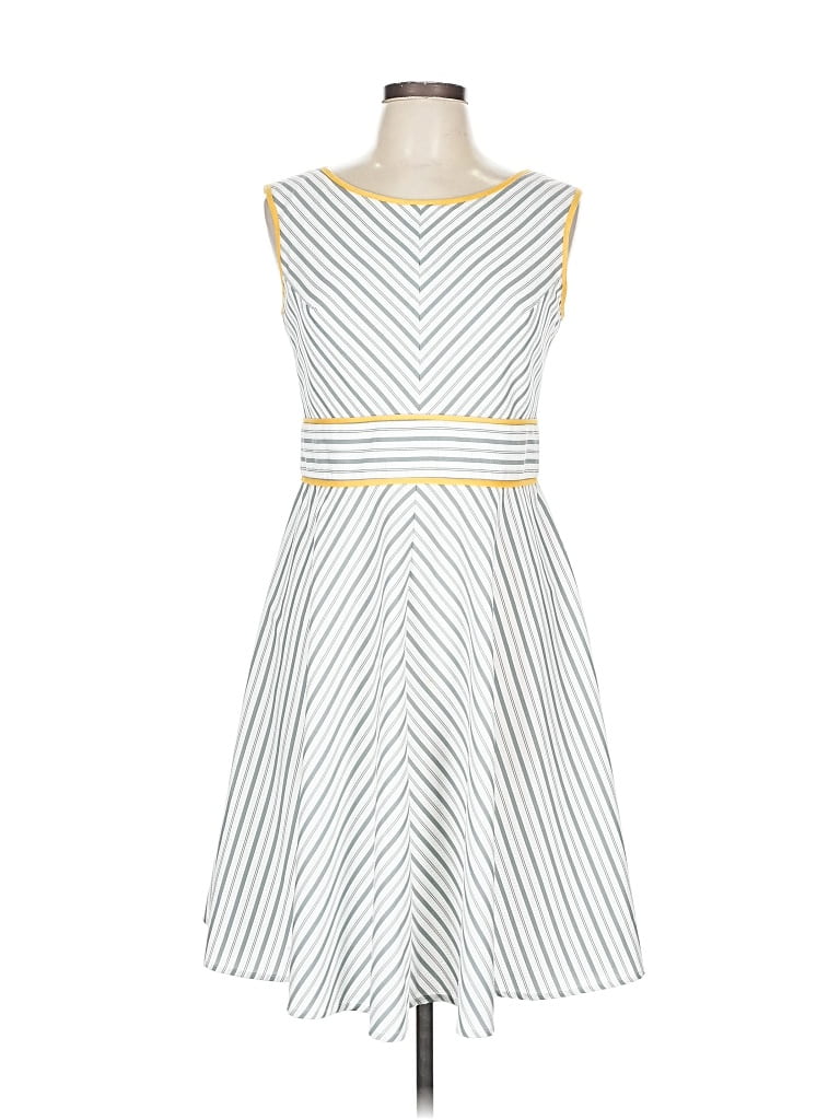 Pre-owned London Style Casual Dress In White