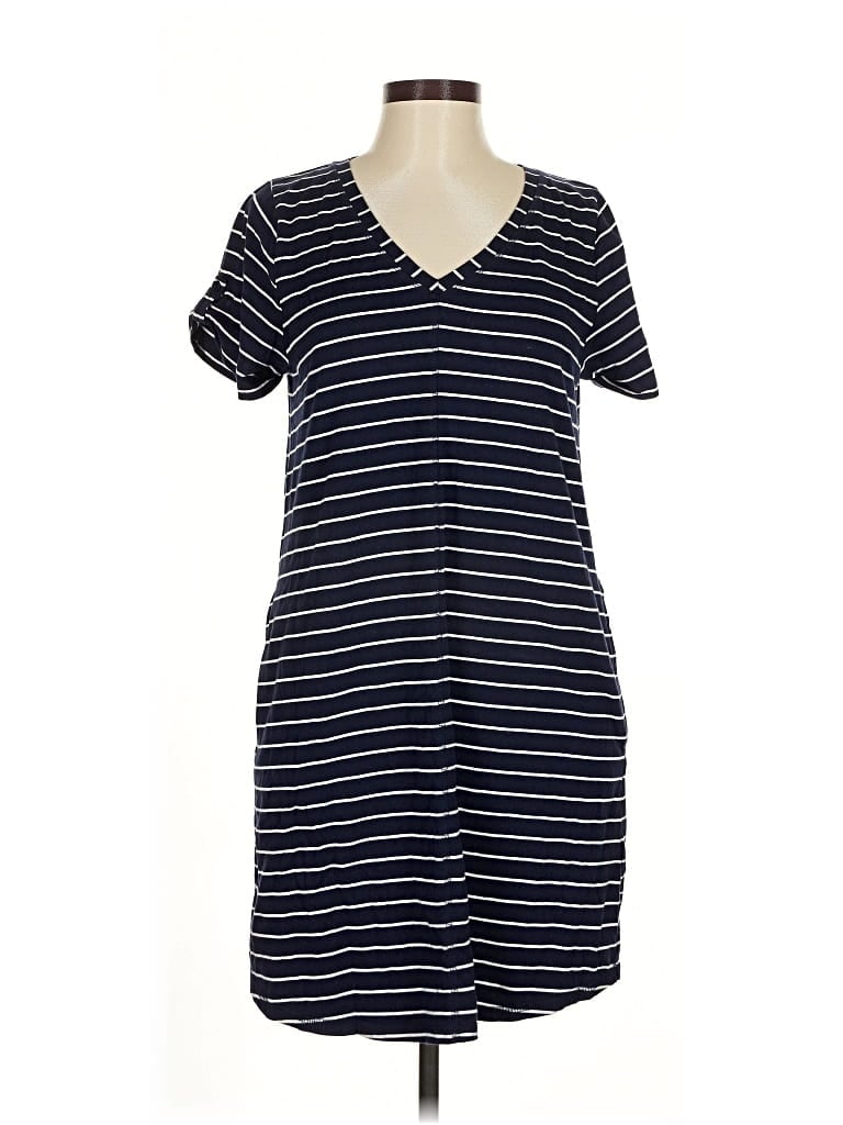 Pre-owned August Silk Casual Dress In Blue