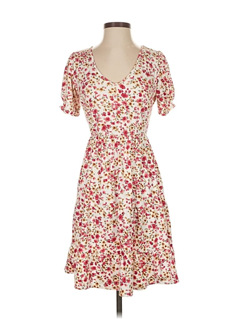 Pre-owned Gilli Casual Dress In White