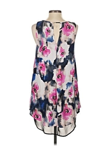 Astr Sleeveless Blouse (view 2)