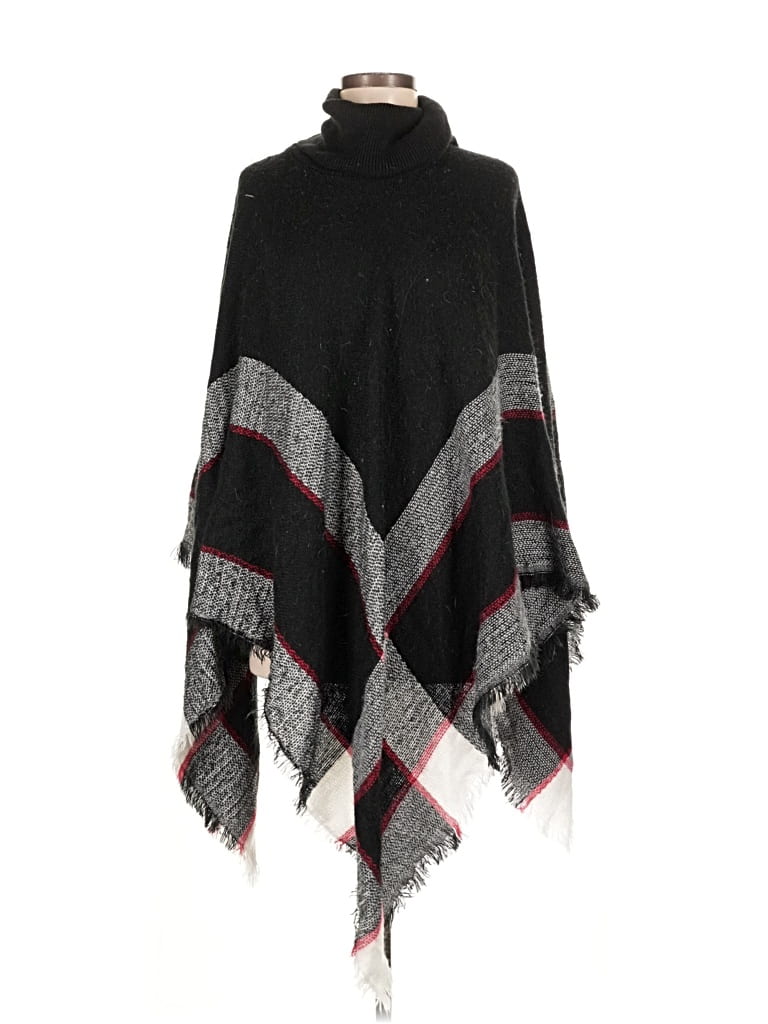 Pre-owned Lulus Poncho In Black
