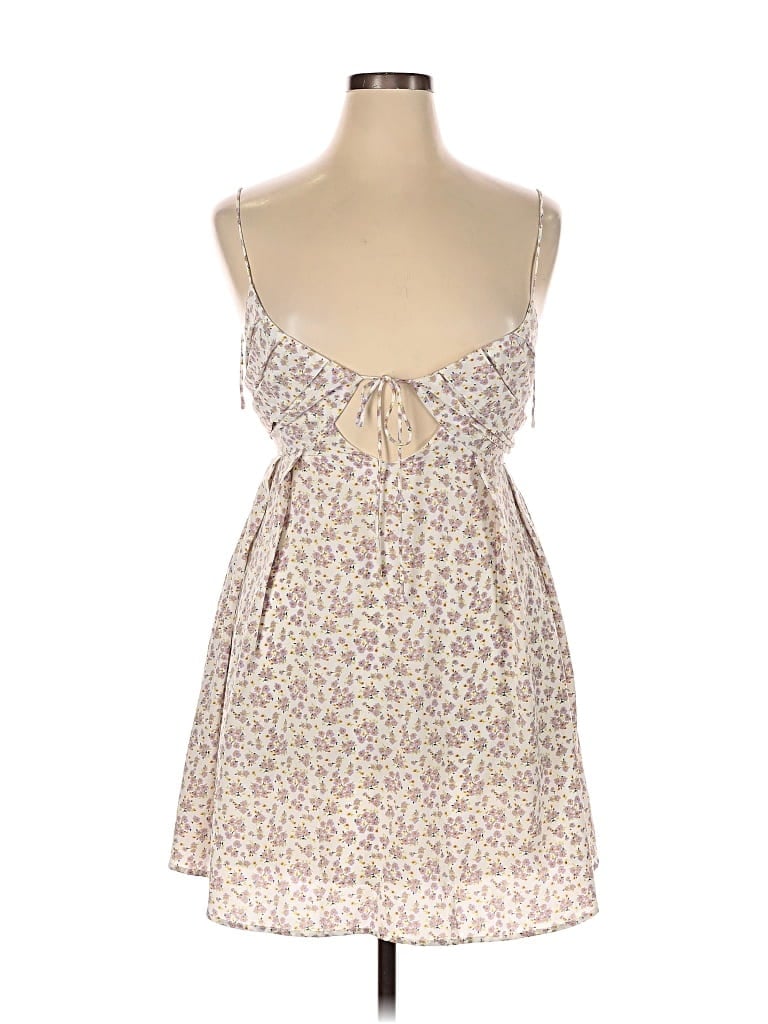 Pre-owned Forever 21 Casual Dress In White