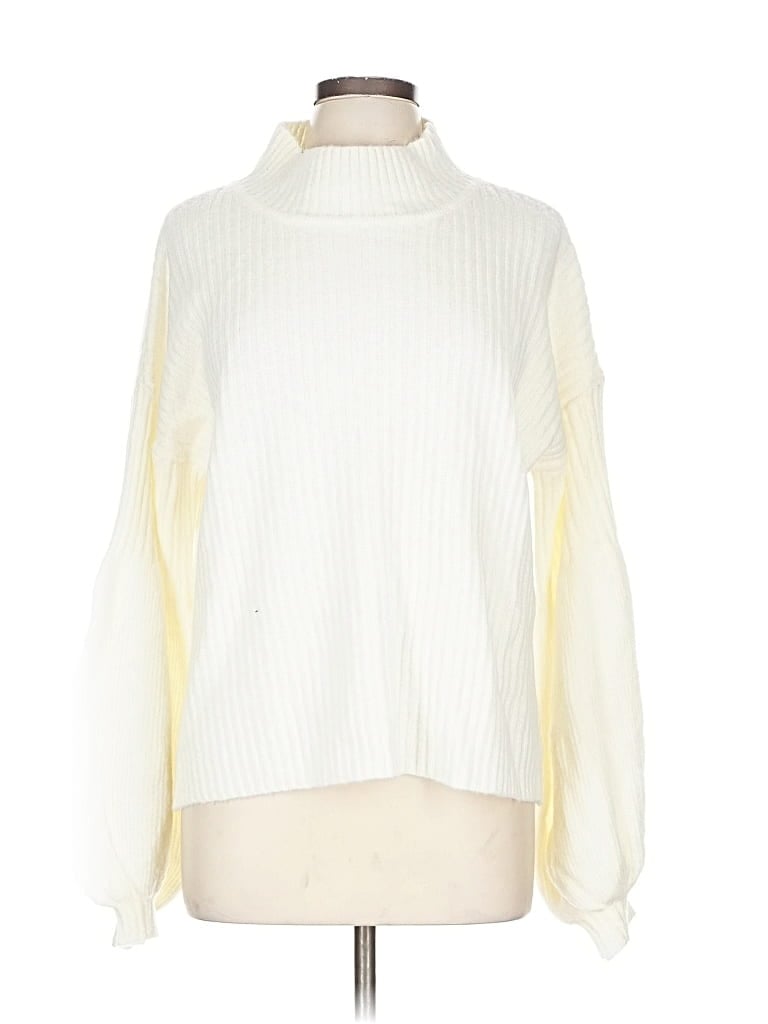 Pre-owned Loveriche Turtleneck Sweater In White