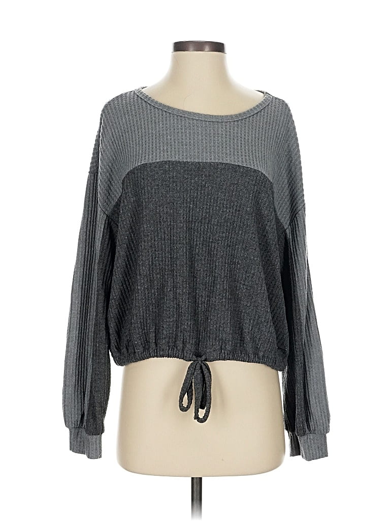 Pre-owned Hollister Pullover Sweater In Gray