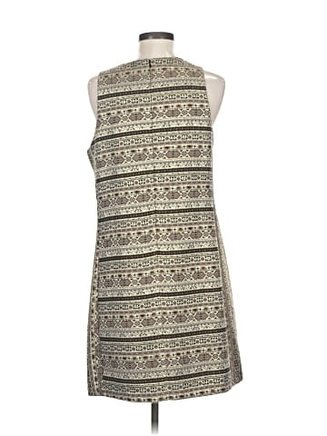 Alice & Trixie Casual Dress (view 2)