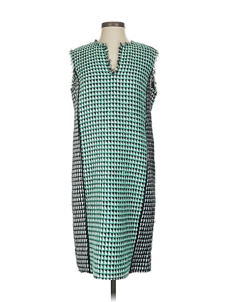 Pre-owned St John Casual Dress In Green