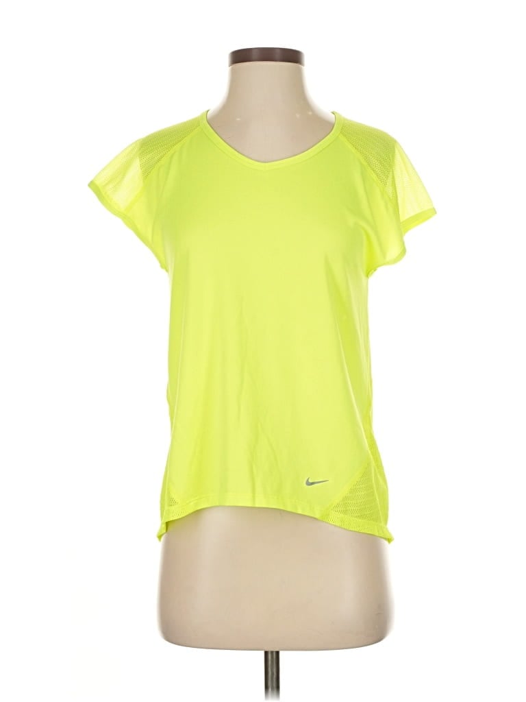 Pre-owned Nike Active T-shirt In Yellow