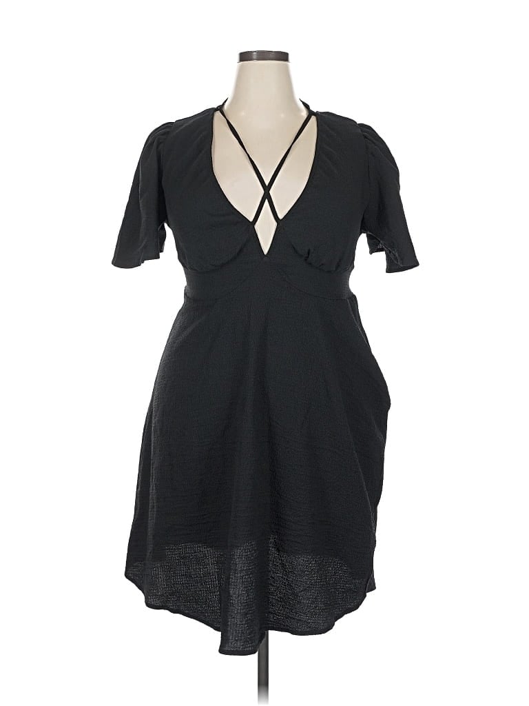 Pre-owned Shein Curve Casual Dress In Black