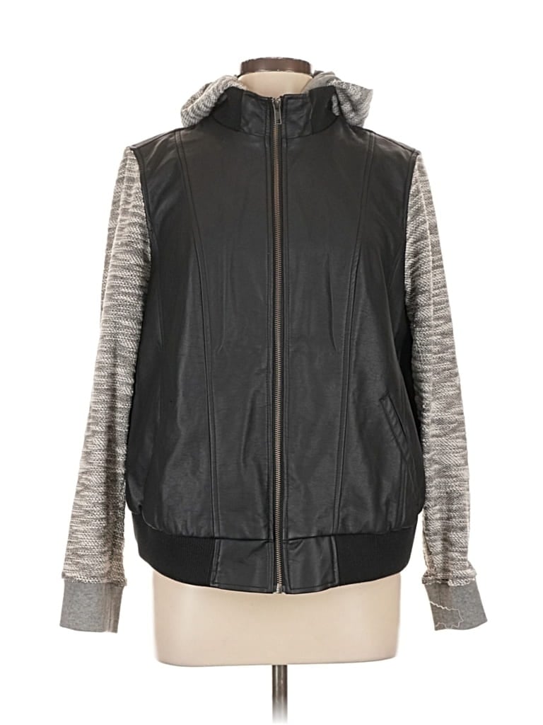 Pre-owned Torrid Jacket In Black