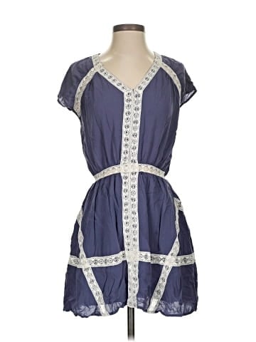 Funktional Casual Dress (view 1)