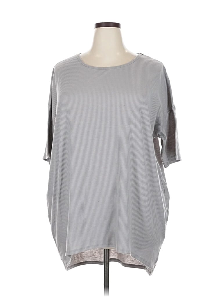Pre-owned Lularoe 3/4 Sleeve T-shirt In Gray