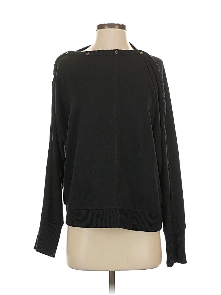 Pre-owned Vince Camuto Pullover Sweater In Black