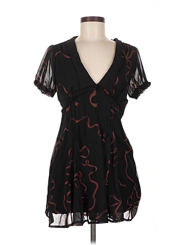 Pre-owned Kimchi Blue Cocktail Dress In Black