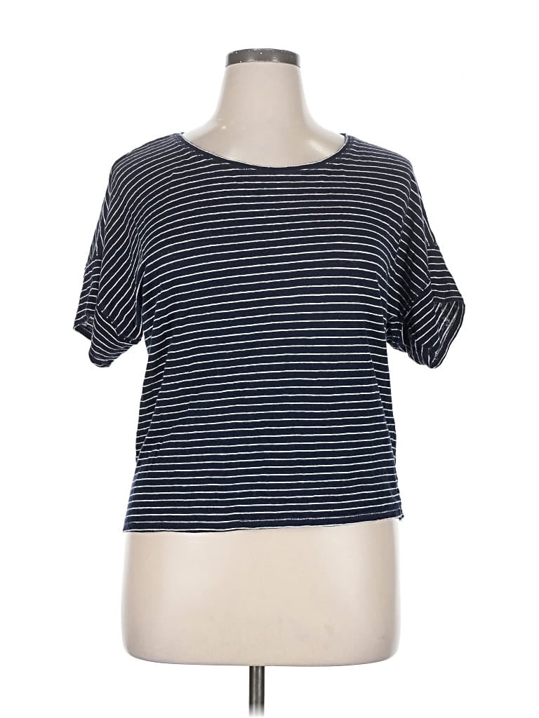 Pre-owned Chico's Short Sleeve T-shirt In Blue