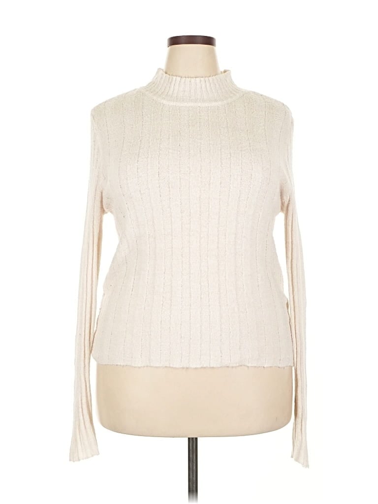Pre-owned Wild Fable Turtleneck Sweater In White