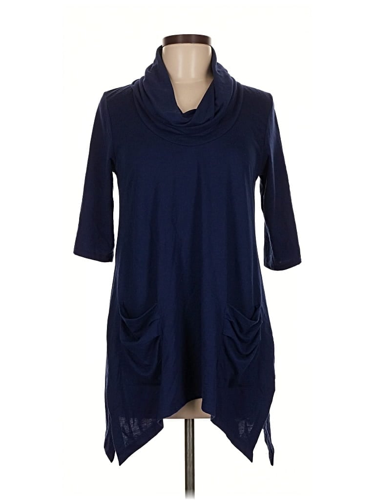 Pre-owned August Silk 3/4 Sleeve T-shirt In Blue