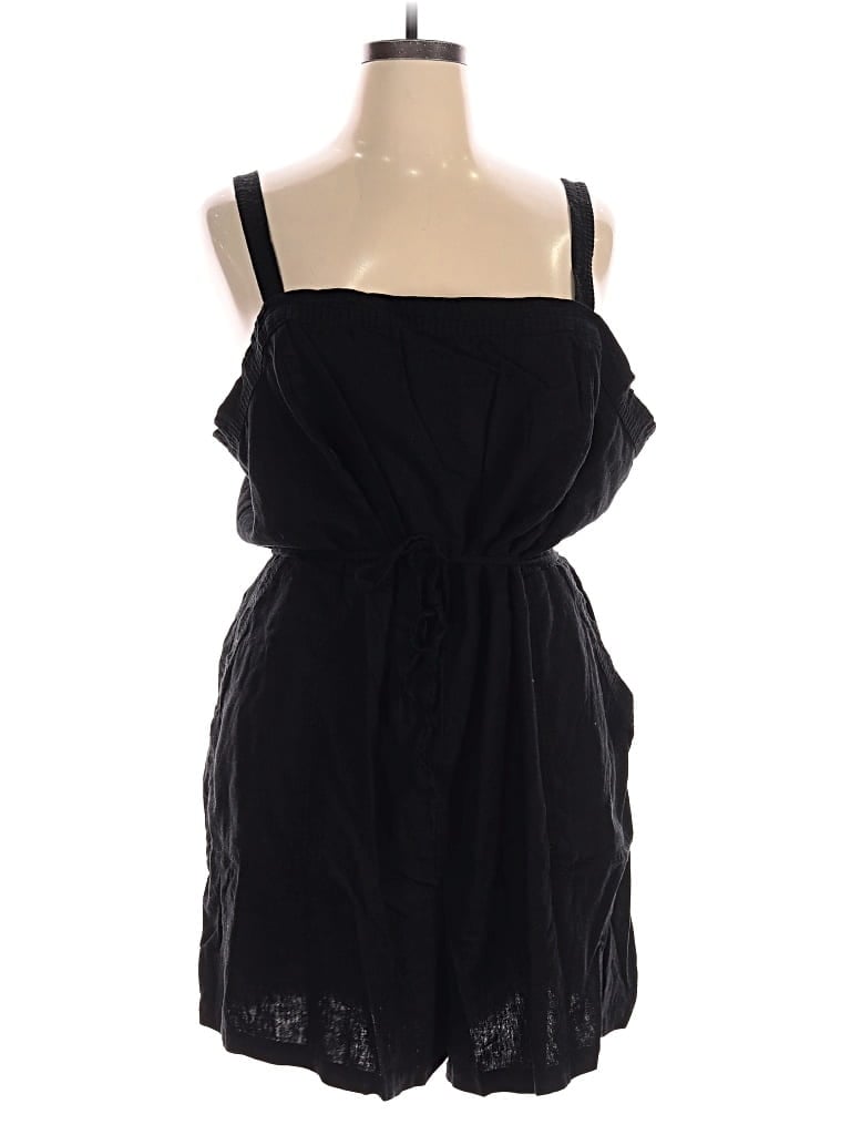 Pre-owned Old Navy Romper In Black