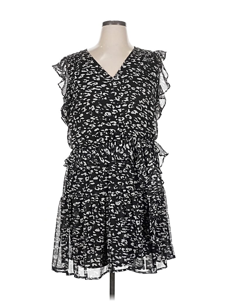 Pre-owned Simply Vera Vera Wang Casual Dress In Black
