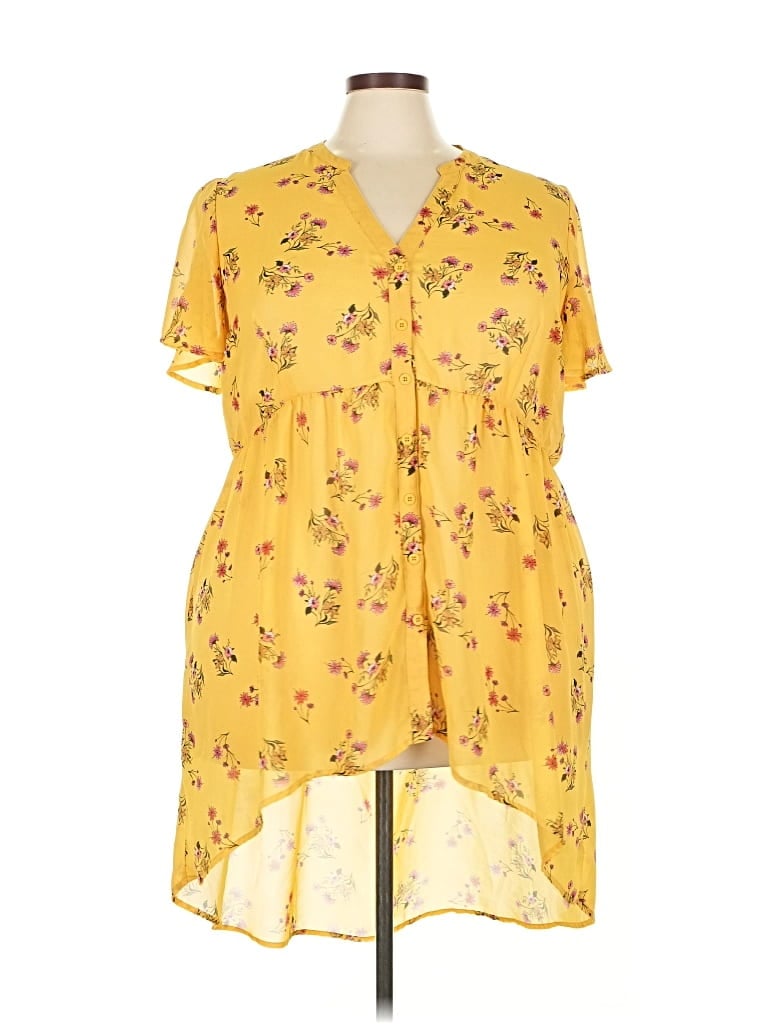 Pre-owned Torrid Short Sleeve Blouse In Yellow
